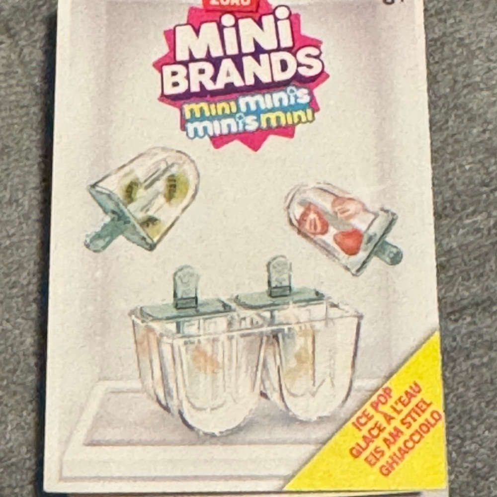 Zuru Mini Brands Fill the Fridge